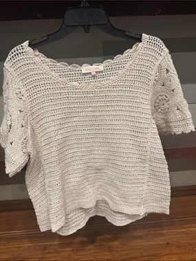 Solitaire Light Cream Crochet Short Sleeve Sweater